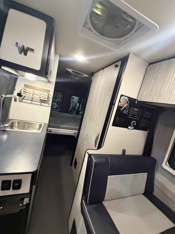 2023 Winnebago Revel 44E in Phoenix, AZ (photo 5) — photo 5