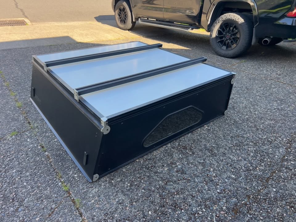 GFC Topper - 2022+ Tundra 5.5' Bed in Beaverton, OR (photo 9)
