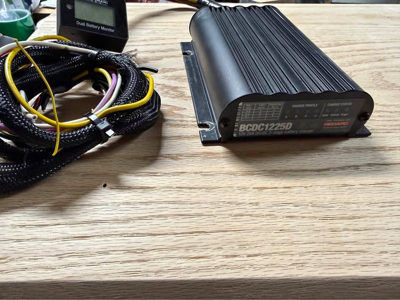 Redarc BDBC Dual Battery Charger in Riverside, CA (photo 1) — photo 1
