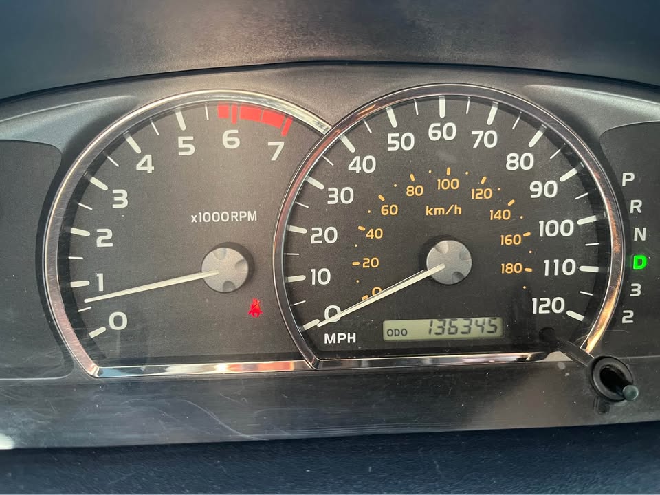 2006 Toyota Sequoia · Limited Sport Utility 4D in Phoenix, AZ (photo 9) — photo 9