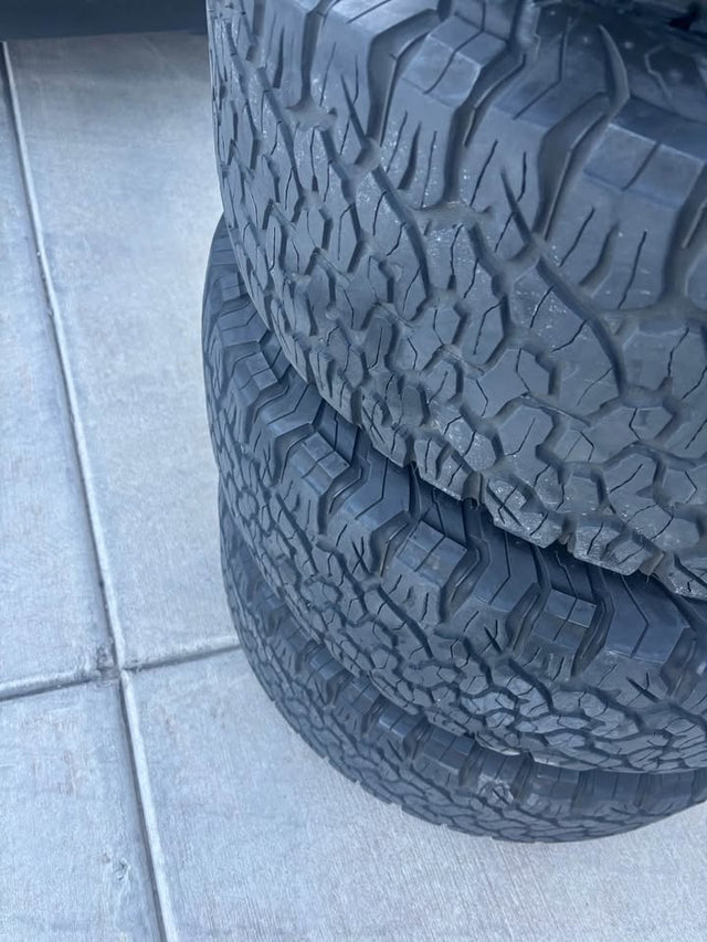 BF Goodrich KO2’s / 315-70R-17 — photo 2
