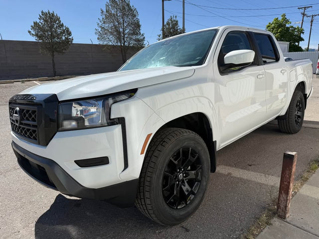 2022 Nissan Frontier Crew Cab · S Pickup 4D 5 ft — photo 2