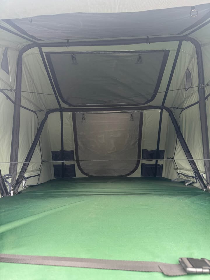 Thule Tepui ruggedized Kukenam 3 roof top tent RTT in Minden, NV (photo 7) — photo 7
