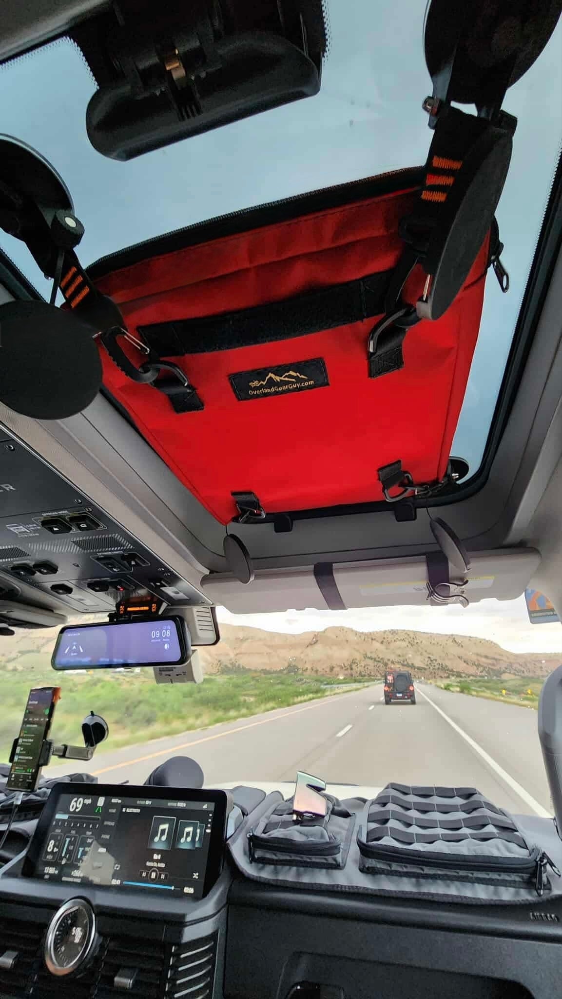 Starlink Safari  Window Mount Bag — photo 1