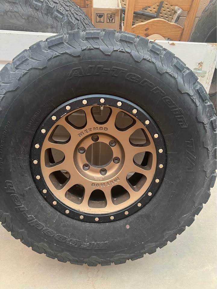 Method Wheels with BFGoodrich All-Terrain T/A KO2 Tires in Tolleson, AZ (photo 2) — photo 2