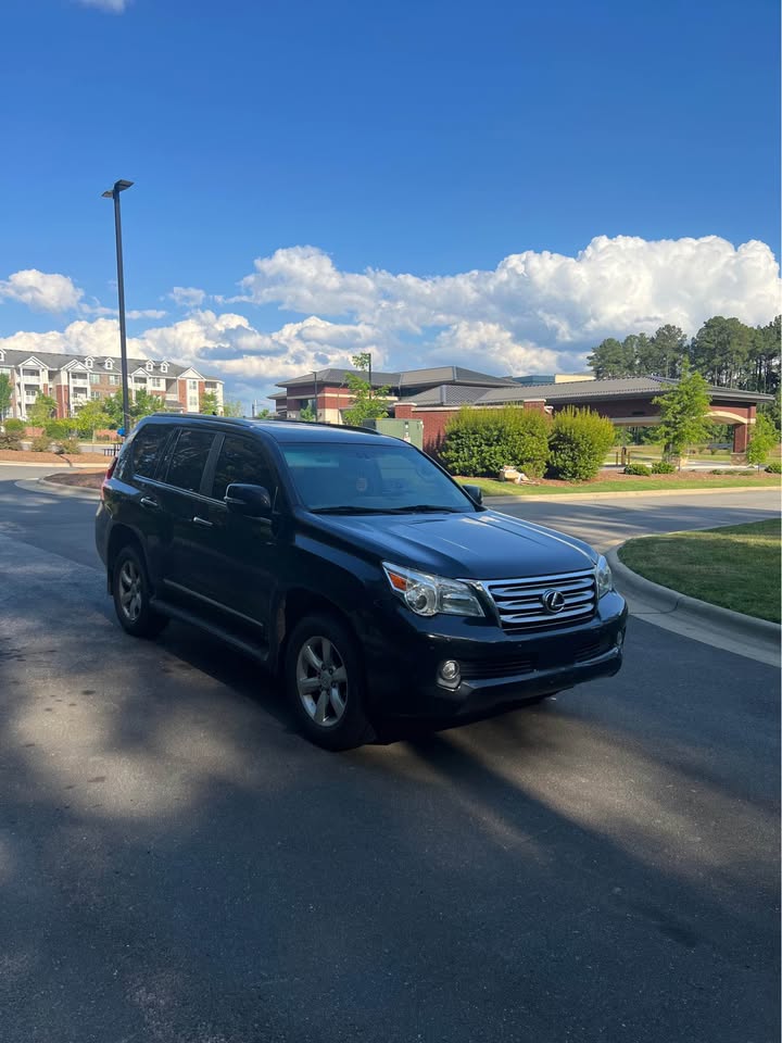 2011 Lexus GX · GX 460 Luxury Sport Utility 4D in Durham, NC (photo 7) — photo 7