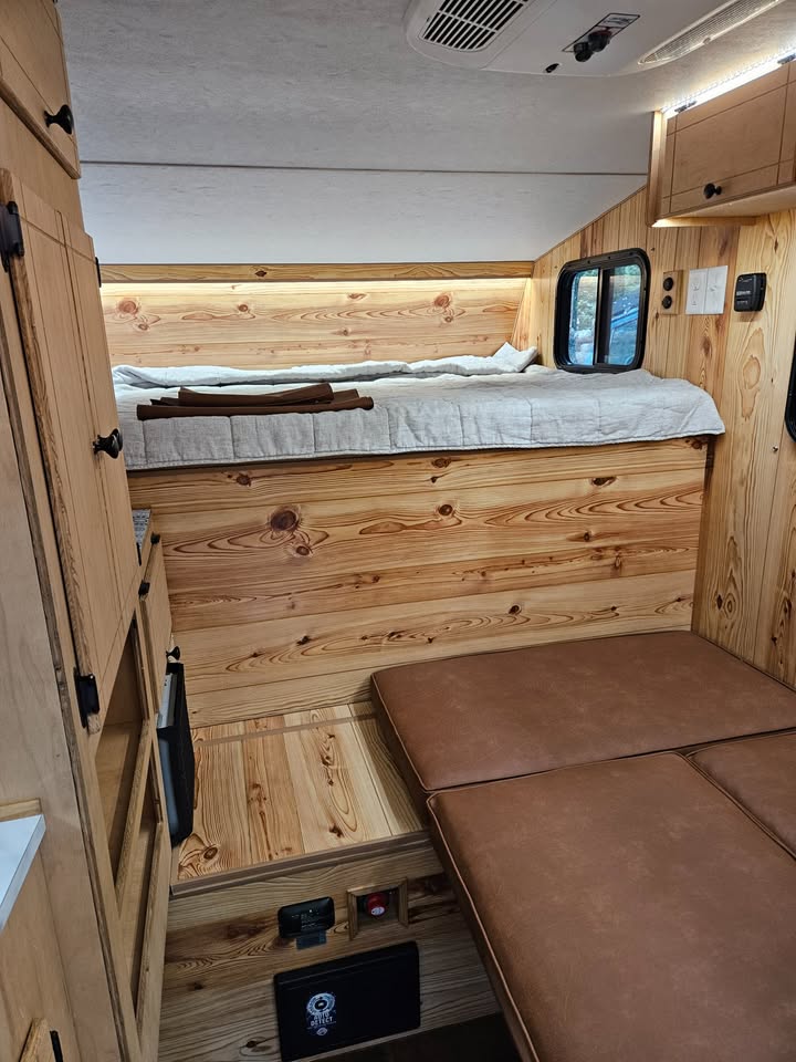 2025 Capri retreat 6.5 in Breckenridge, CO (photo 11) — photo 11