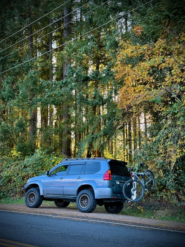 2004 Lexus gx470 in Kirkland, WA (photo 10) — photo 10