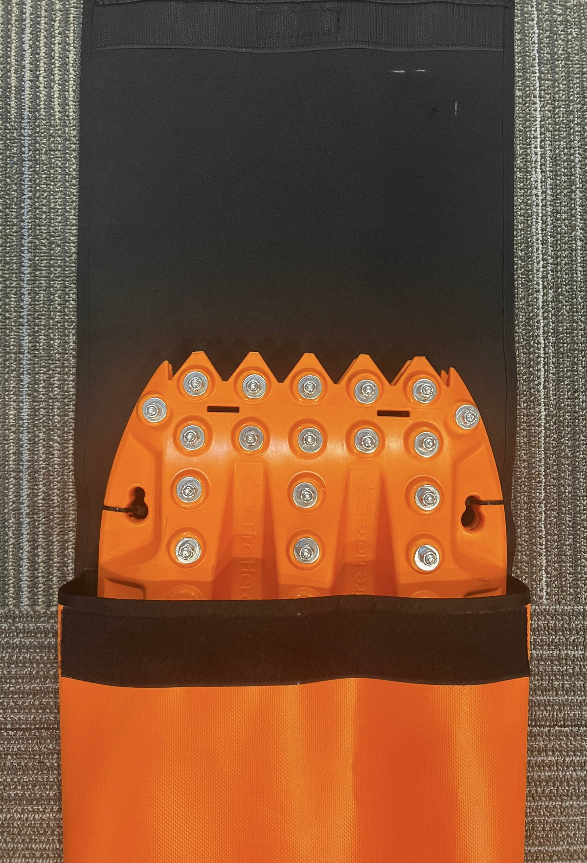 Traction Recovery Board Storage Bag — photo 13