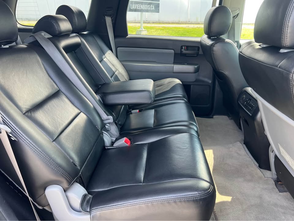 2011 Toyota Sequoia in Russell, ON (photo 11)