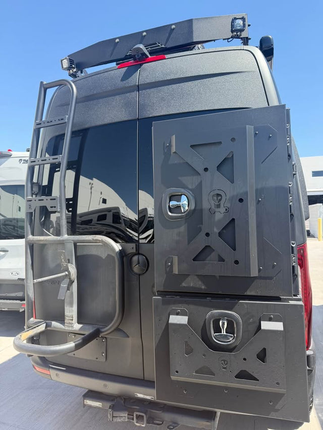 2025 Winnebago Revel — photo 3