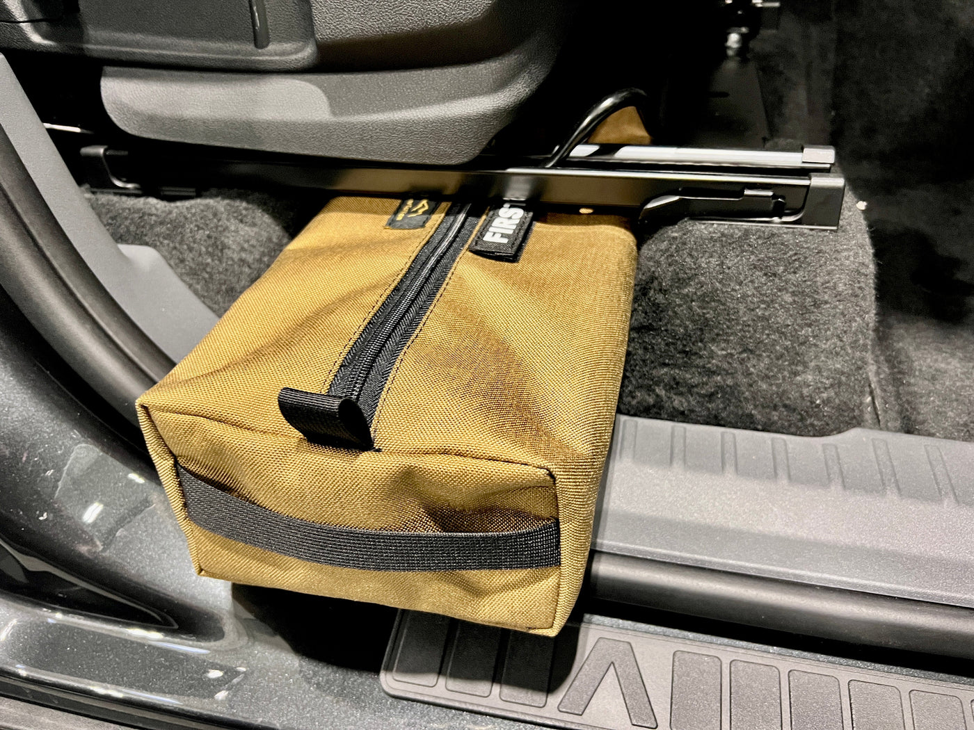 INEOS Grenadier Under Seat Storage Bags Single — photo 2