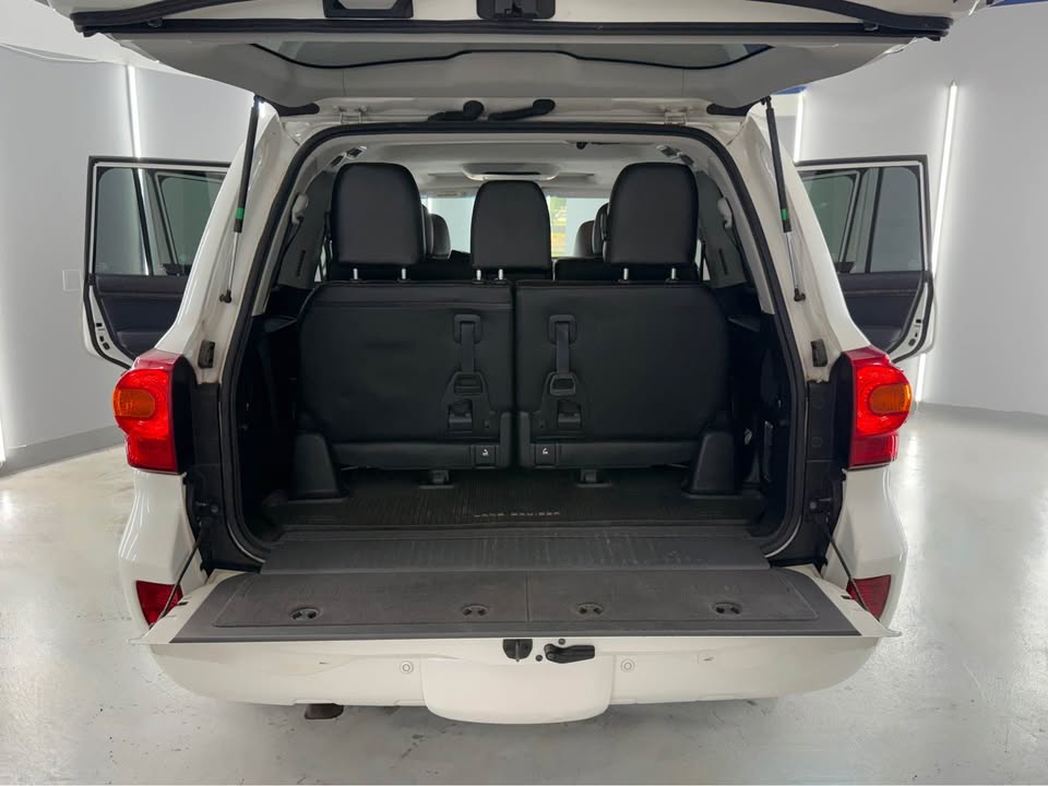 2013 Toyota Landcruiser · Sport Utility 4D in Portland, OR (photo 12) — photo 12