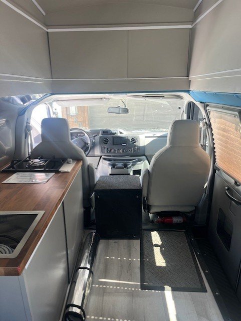 2009 Ford e250 econoline 4x4 overlander in Granby, CO (photo 8)