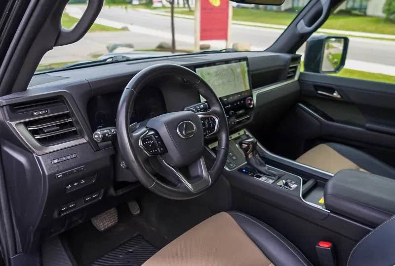 2025 Lexus GX 550 Overtrail in Cambridge, ON (photo 5)