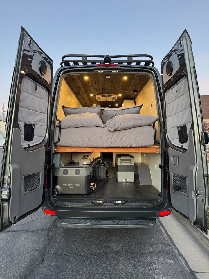 2017 Mercedes-Benz Sprinter in Provo, UT (photo 9) — photo 9