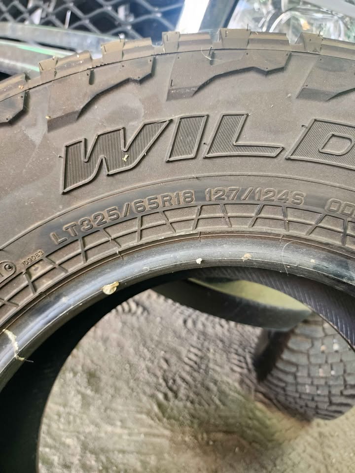 Falken wildpeak 325/65R18 set in Grantsville, UT (photo 2) — photo 2