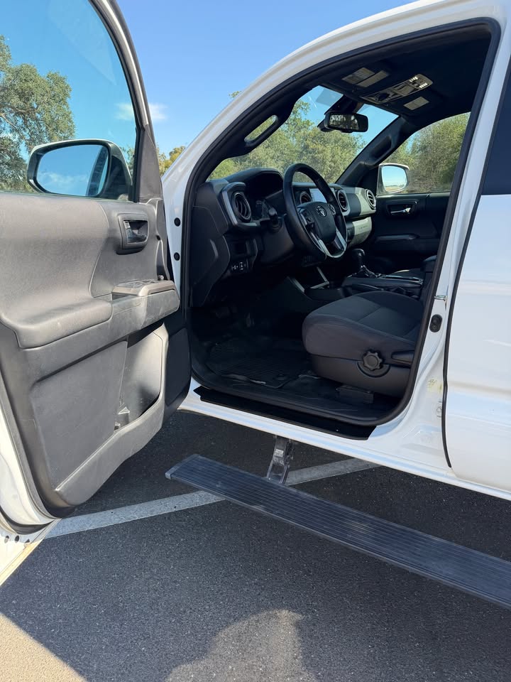 2019 Toyota Tacoma Double Cab TRD Off-Road Pickup 4D 6 ft in Chico, CA (photo 5) — photo 5