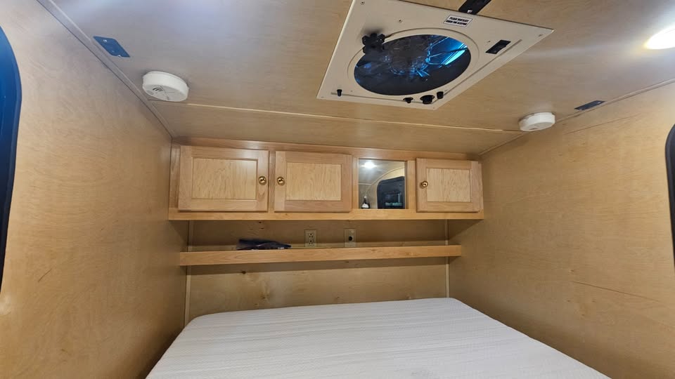 2014 Little Guy Silver Shadow 5 x 10 Teardrop Trailer — photo 6