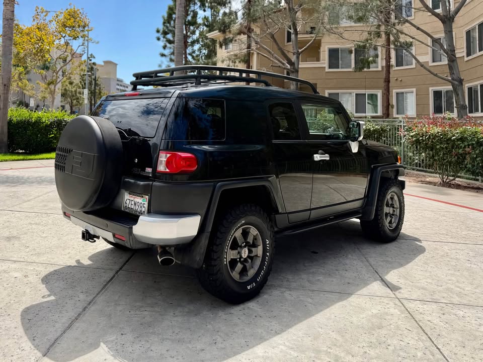2007 Toyota FJ Cruiser · 4x4 TRD Special Edition in San Diego, CA (photo 6) — photo 6