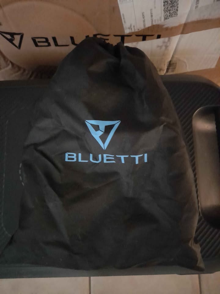 Bluetti AC200Max Portable Power Station in El Centro, CA (photo 4) — photo 4