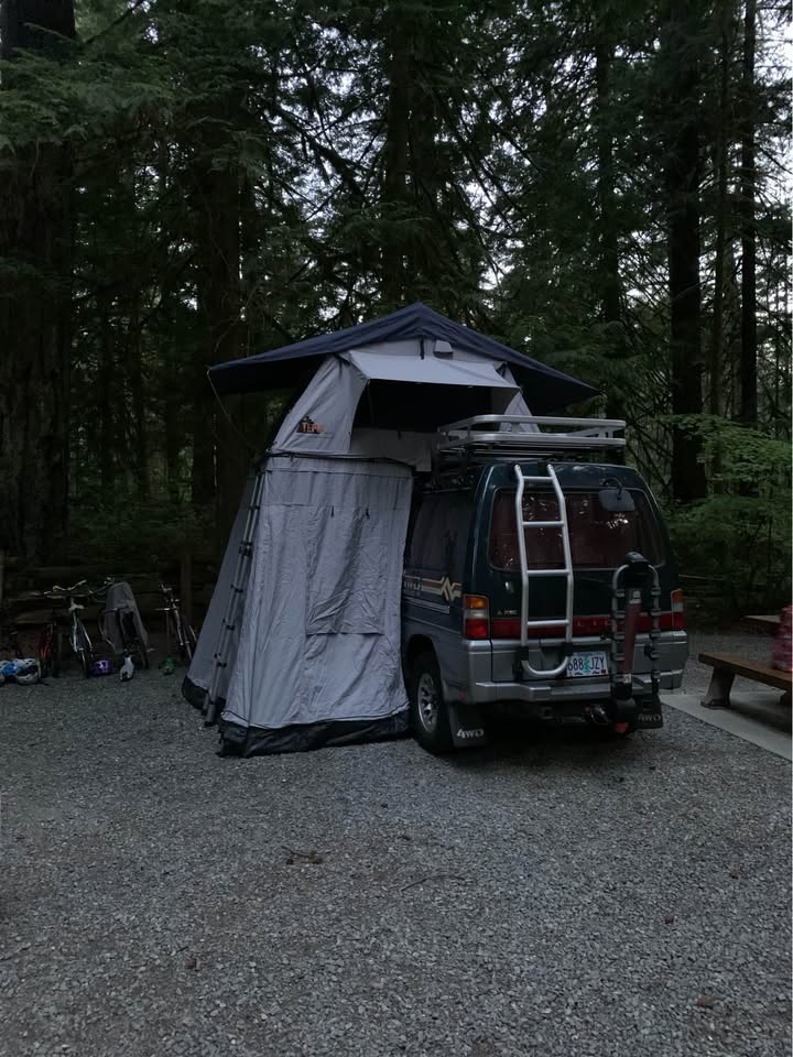 Tepui Kukenam 3 - Ruggedized Rooftop Tent with Annex in Portland, OR (photo 6) — photo 6