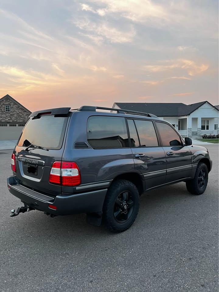 2003 Toyota Landcruiser in Commerce City, CO (photo 6) — photo 6