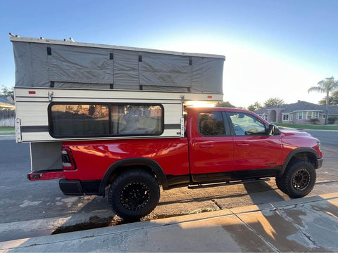 2002 Four Wheel Camper Grandby