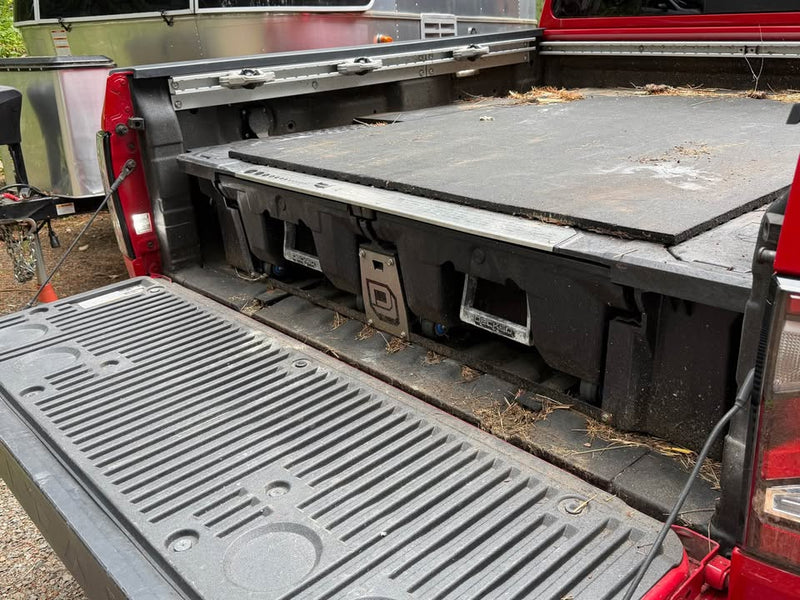 Decked Drawer System for 2016-2024 Nissan Titan 5.5' Bed Gen1 in Port Orchard, WA (photo 2) — photo 2