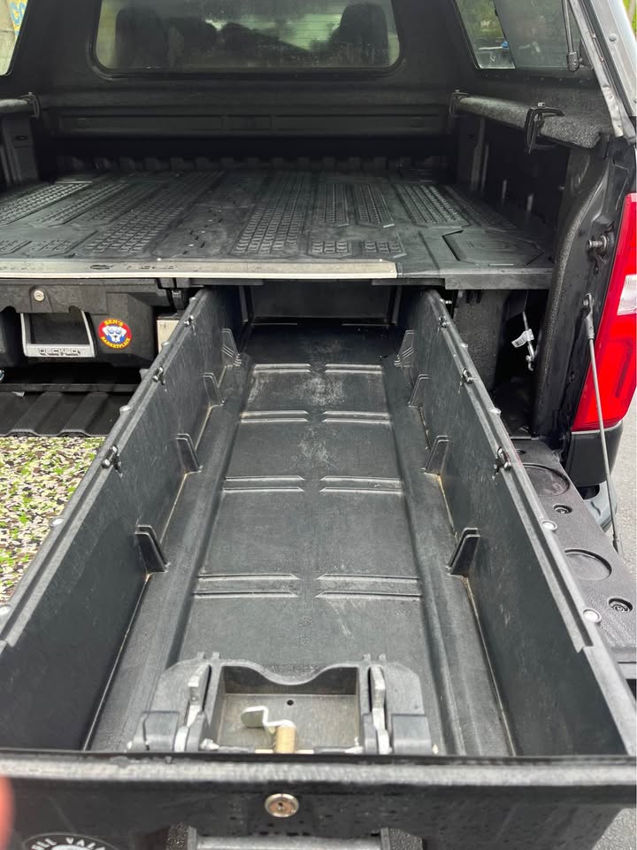 DECKED Truck Bed Drawer System Chevy 5’8 Bed — photo 4