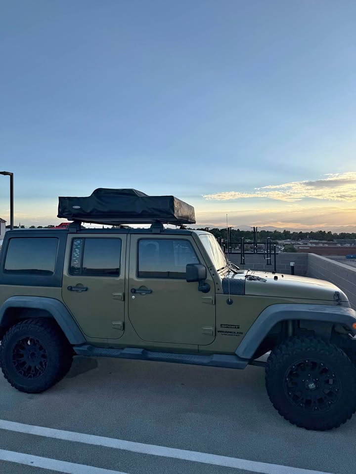 Smittybilt Gen 1 RTT in Denver, CO (photo 1) — photo 1
