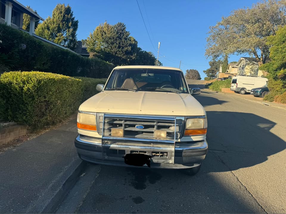 1995 Ford Bronco · Eddie Bauer — photo 2