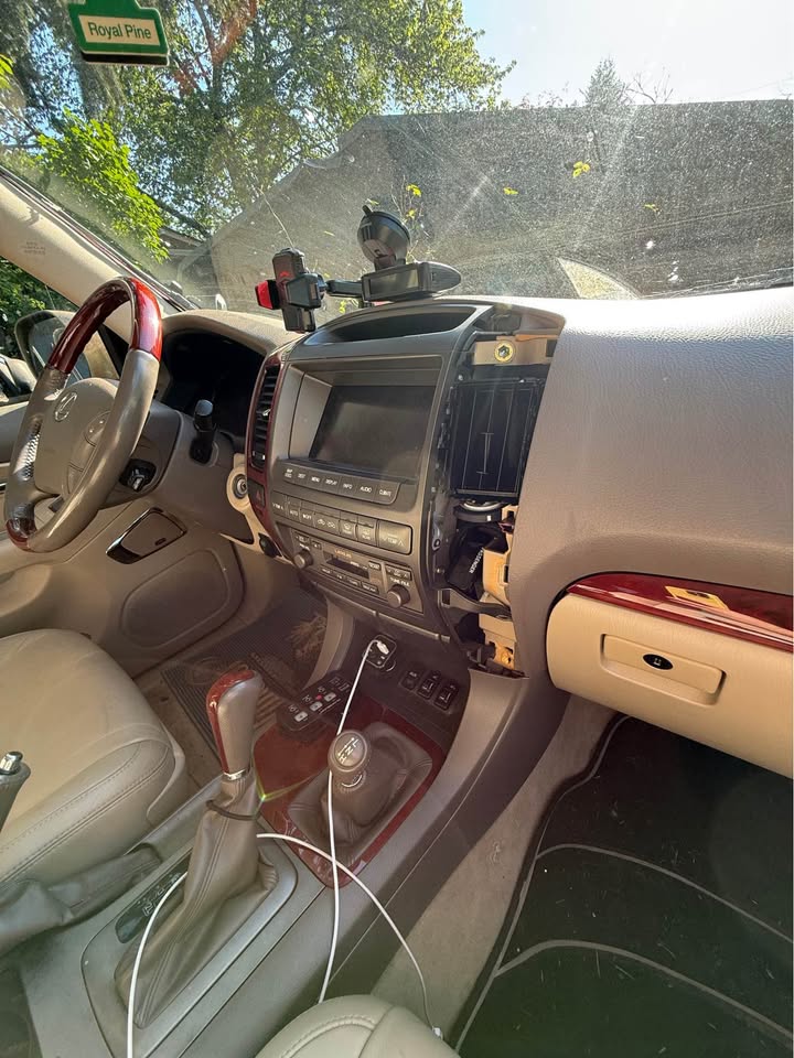 2008 Lexus GX · 470 in Portland, OR (photo 8)