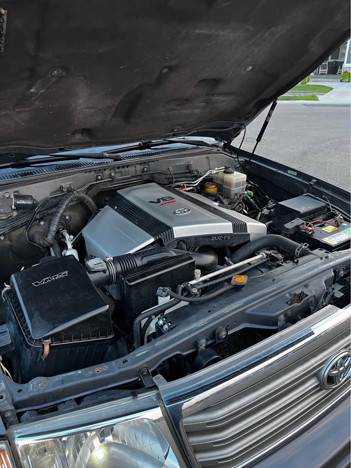 2003 Toyota Landcruiser in Commerce City, CO (photo 3) — photo 3