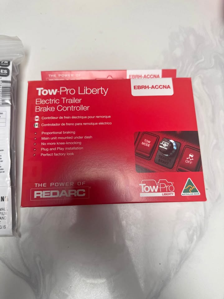 Redarc Tow-Pro Liberty and wiring harness in San Diego, CA (photo 1) — photo 1