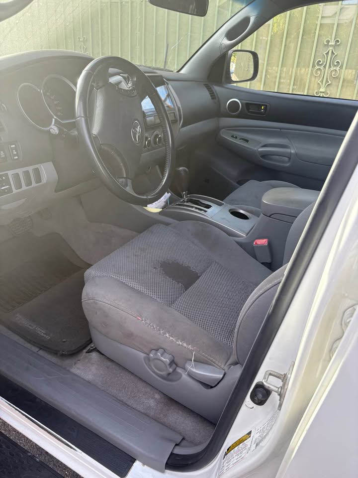 Toyota Tacoma TRD Off-Road 4x4 2006 in San Diego, CA (photo 8) — photo 8