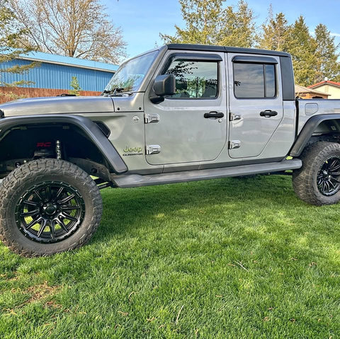 2020 Jeep Gladiator · Overland