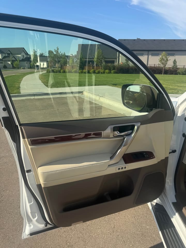 2013 Lexus GX460 in Eagle, ID (photo 9) — photo 9