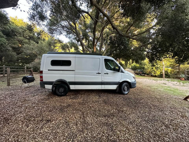 2016 Mercedes-Benz Sprinter · Sportsmobile Pop Top — photo 2