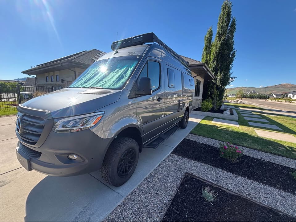 2025 Winnebago Revel bmb44e (bucket seats) in Morgan, UT (photo 5) — photo 5