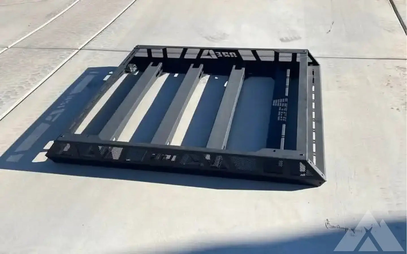 A.R.E. Ascend roof basket — used racks for sale (photo 2) — photo 2