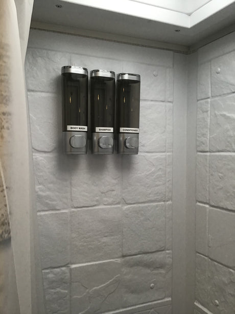  and a fire extinguisher mounted on the wall.|Cozy rv rental dinette with booth seating