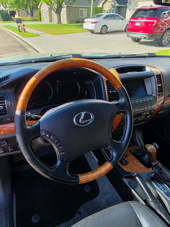 2004 Lexus gx470 in Boise, ID (photo 4) — photo 4