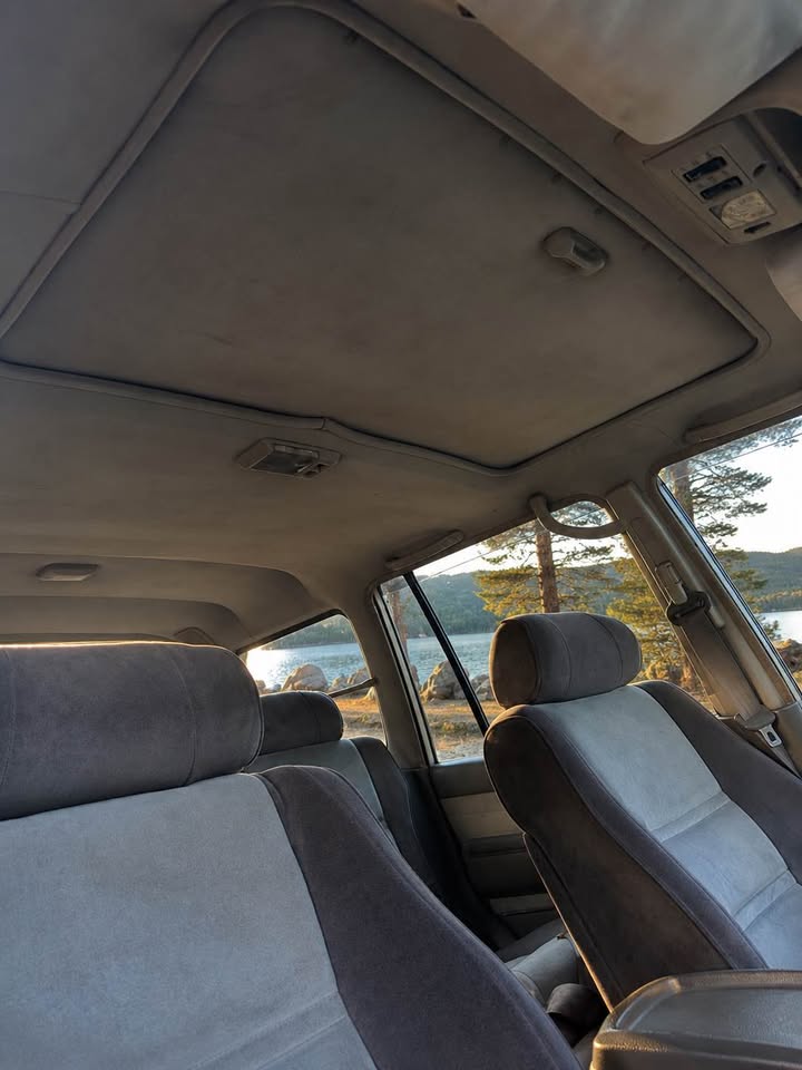 1990 Toyota Landcruiser · Heritage Edition Sport Utility 4D in San Francisco, CA (photo 10)
