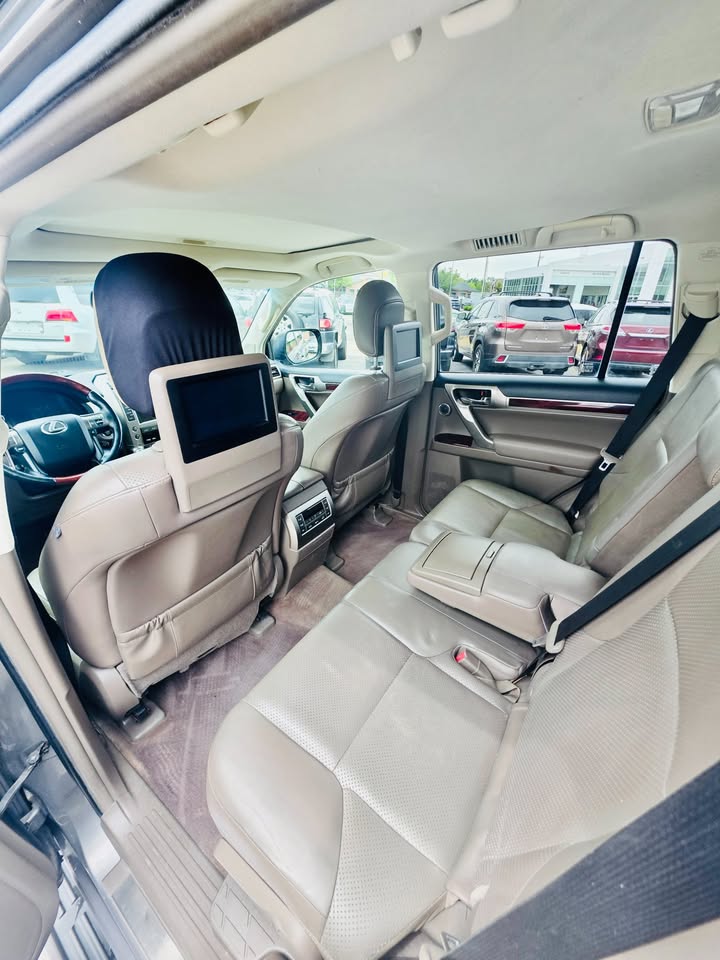 2011 Lexus GX 460 Luxury in Salt Lake City, UT (photo 12) — photo 12