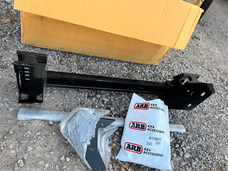 ARB Bumper bracket/hardware kit for Toyota FJ in Espanola, NM (photo 2)