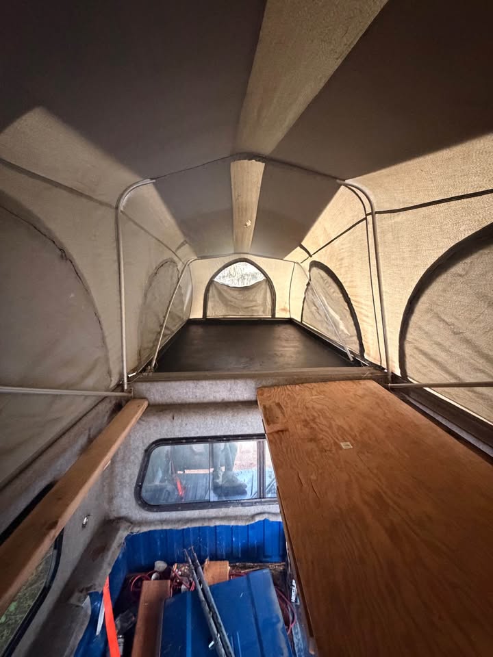 Flippac camper in Acme, WA (photo 2) — photo 2
