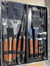 "Ramrod" 2022 Promaster, 3-4 days off grid! Hot shower! Luxury Amenities