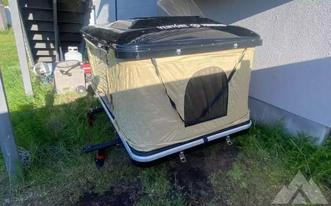 Adventure forward roof top tent