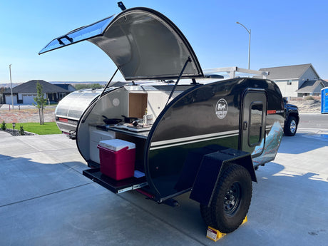 ready for adventure.|Front view of a sleek